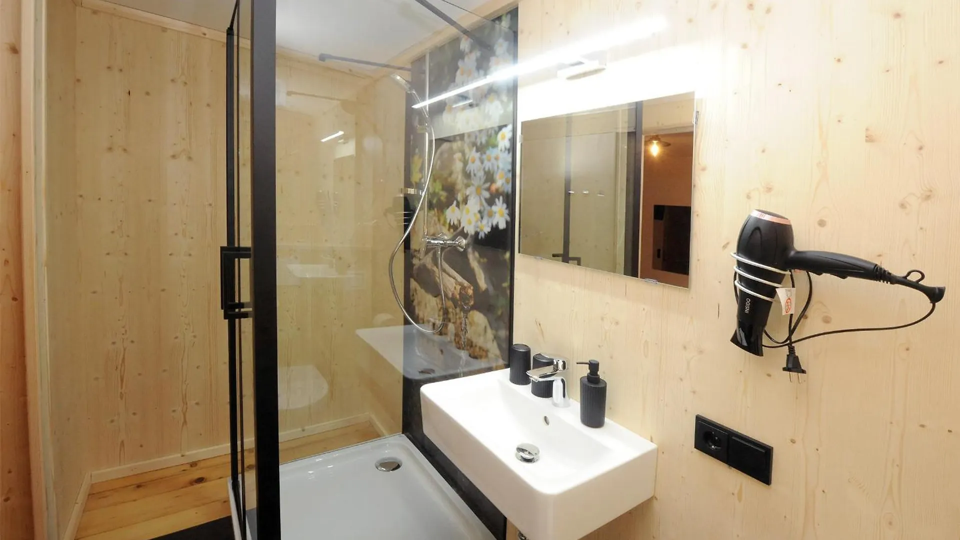 זאלבך הינטרגלם Chalet Unterellmau 0*, זאלבך הינטרגלם אוסטריה